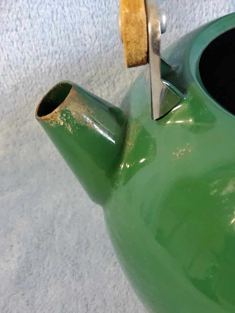 Vintage Enamelware Knob Teapot Kettle Teak Wood Handle Green Unbranded